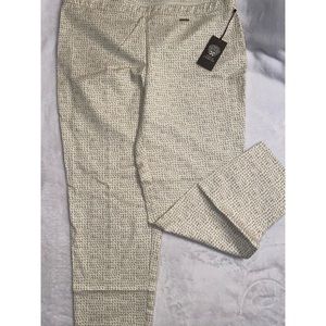 Vince Camuto pull up pants